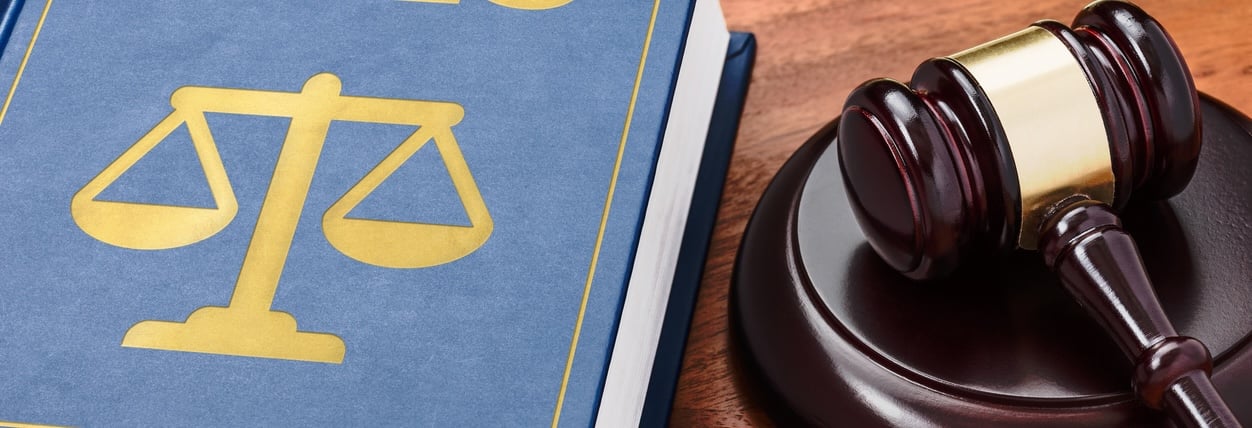 1099 vs. W-2: Navigating U.S. Worker Classification in 2025